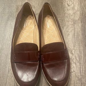 Women’s Velocity leather shoes